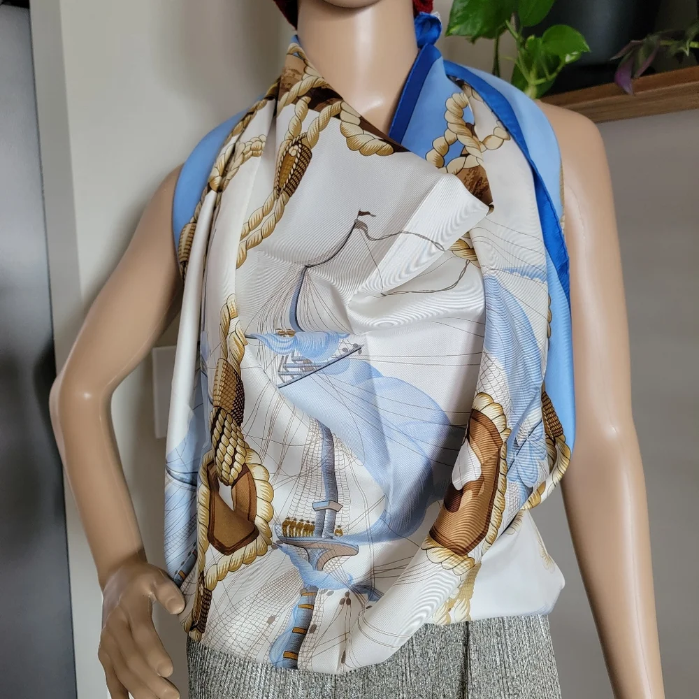 SALE🎉 Authentic HERMES Nautical Themed Silk Scarf - Picture 8 of 9